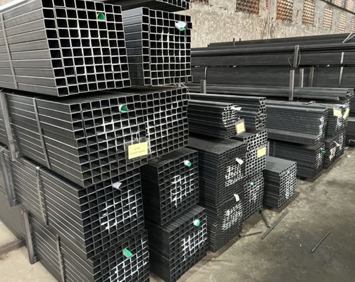 4 &quot;x 4&quot; A36 ống thép cacbon nóng cán hàn hình vuông phần